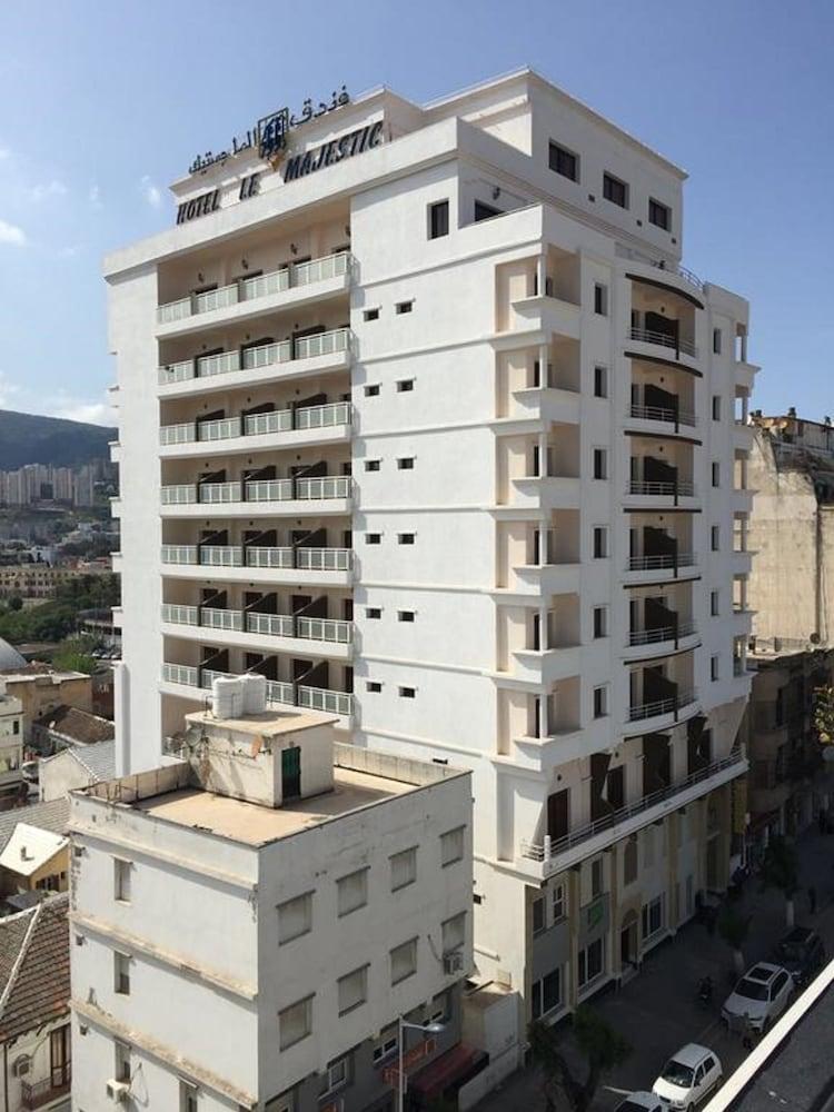 Hotel Le Majestic アンナバ エクステリア 写真